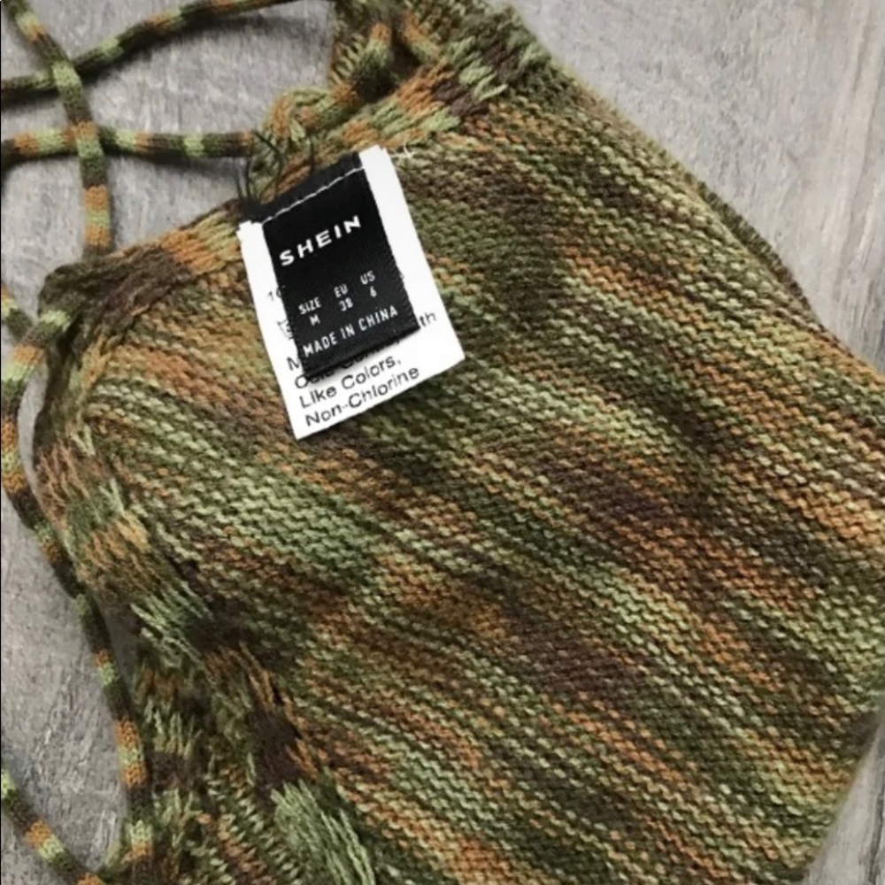 Crop Top Bundle Size M - Picture 3 of 6